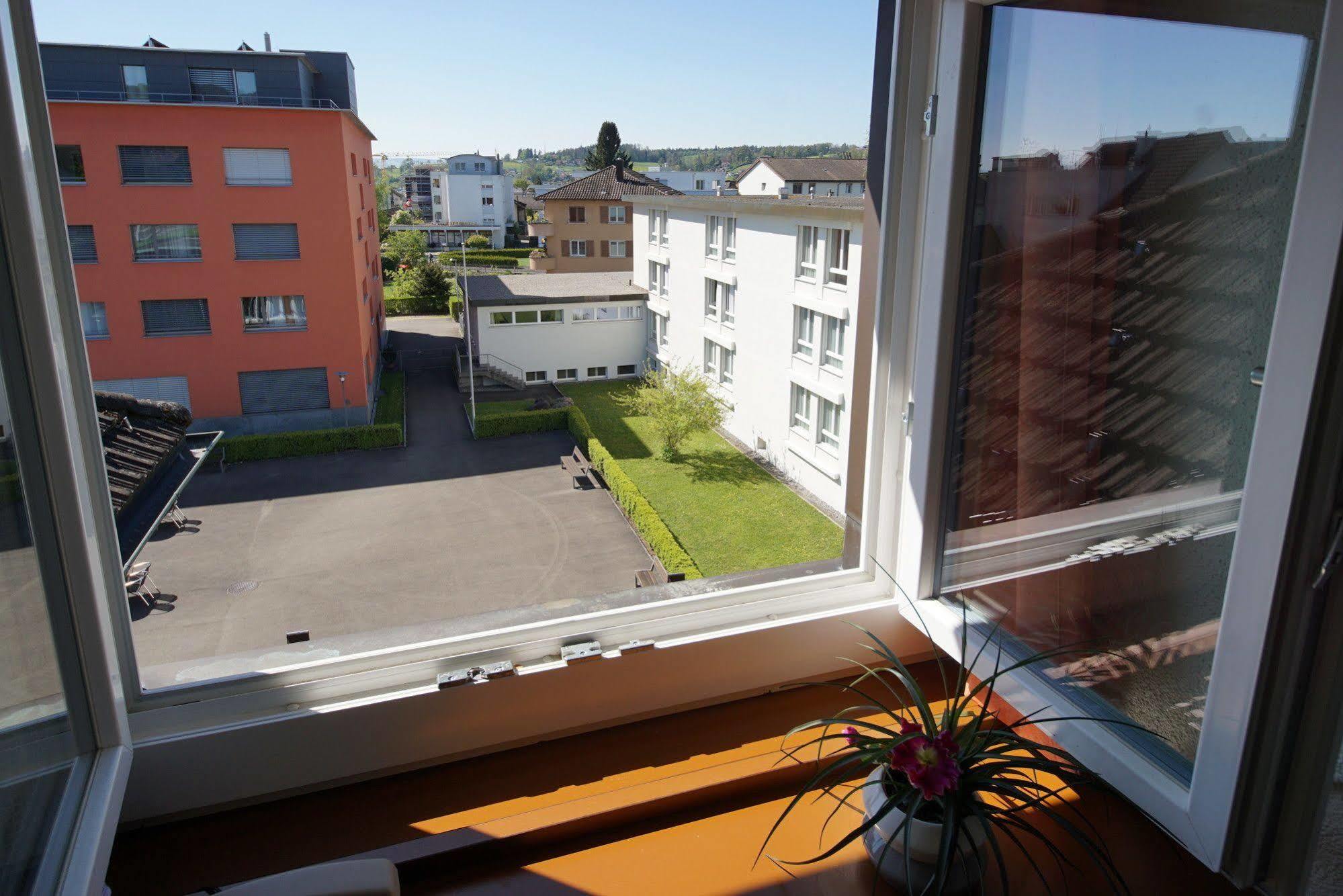 Hostel Eckstein Baar ภายนอก รูปภาพ